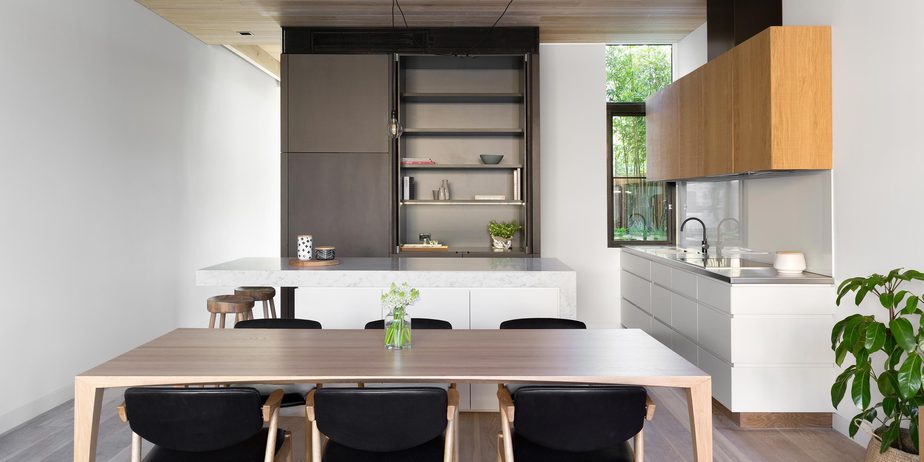 Open plan kitchen with open shelved storage. Beautiful home, modern designed kitchen, designed in Melbourne, by Smarter Bathrooms and kitchens.